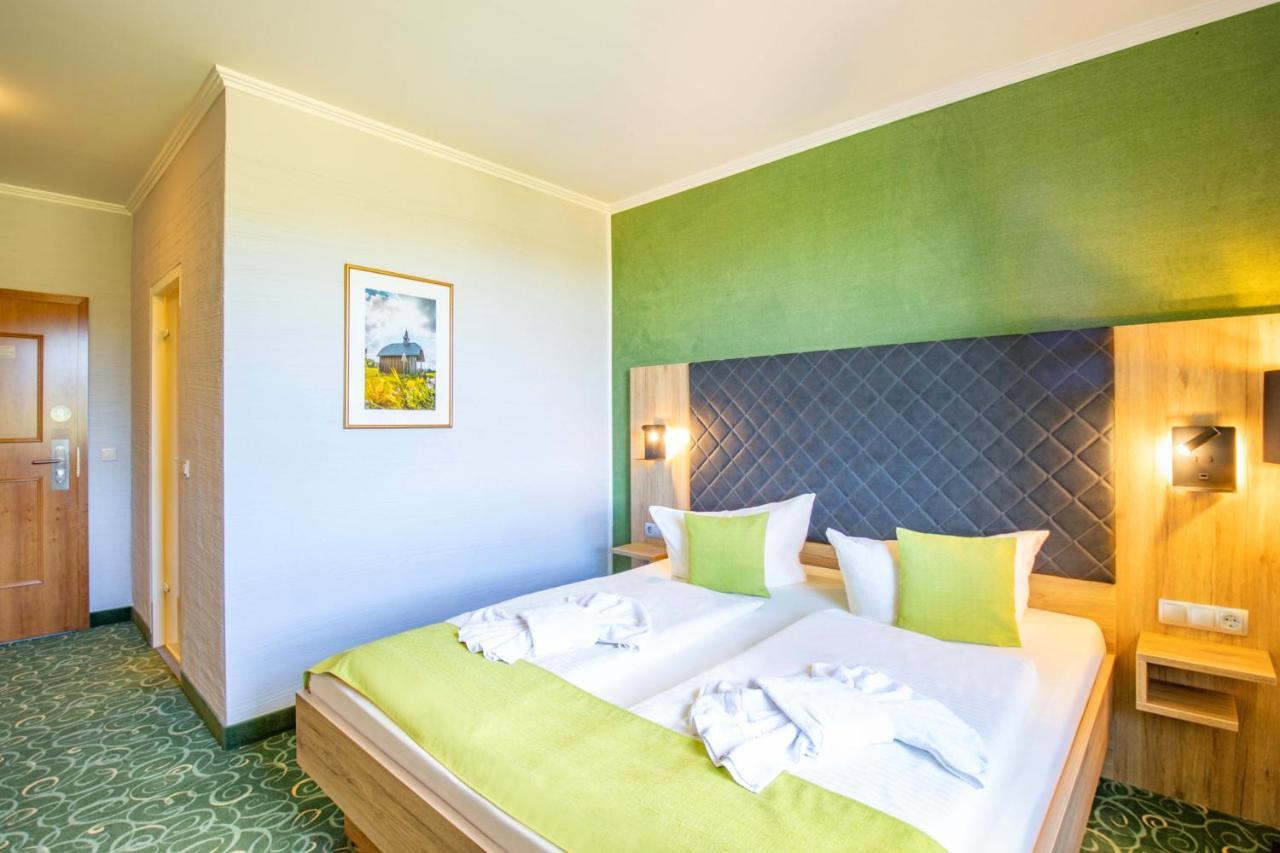 Panorama Berghotel Wettiner Hoehe سيفن المظهر الخارجي الصورة