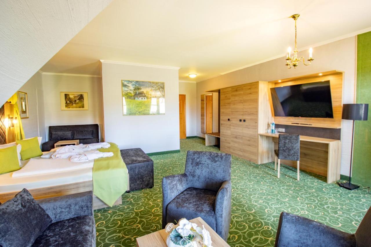 Panorama Berghotel Wettiner Hoehe سيفن المظهر الخارجي الصورة